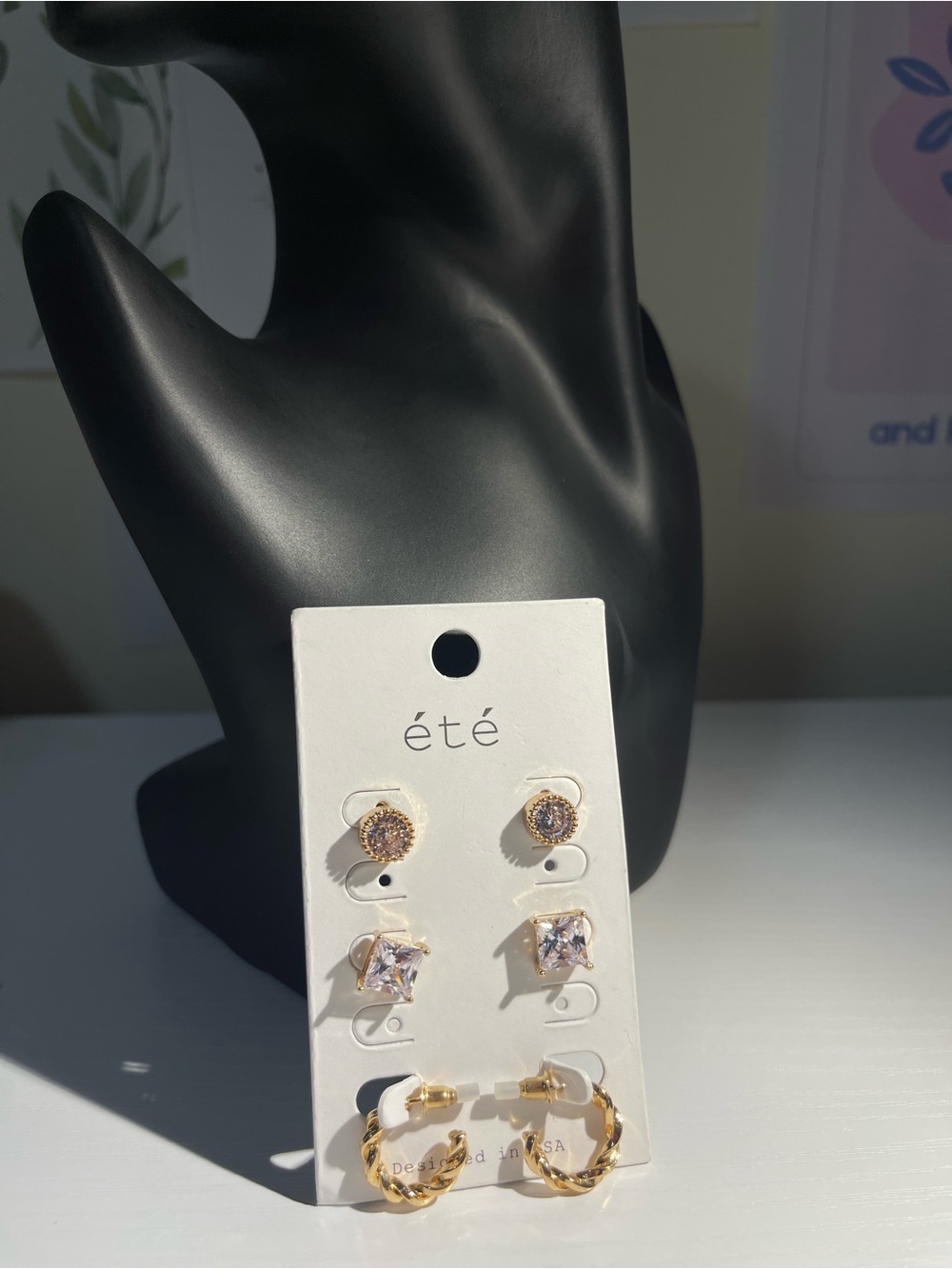 été Gold and Clear Crystal Earring Set